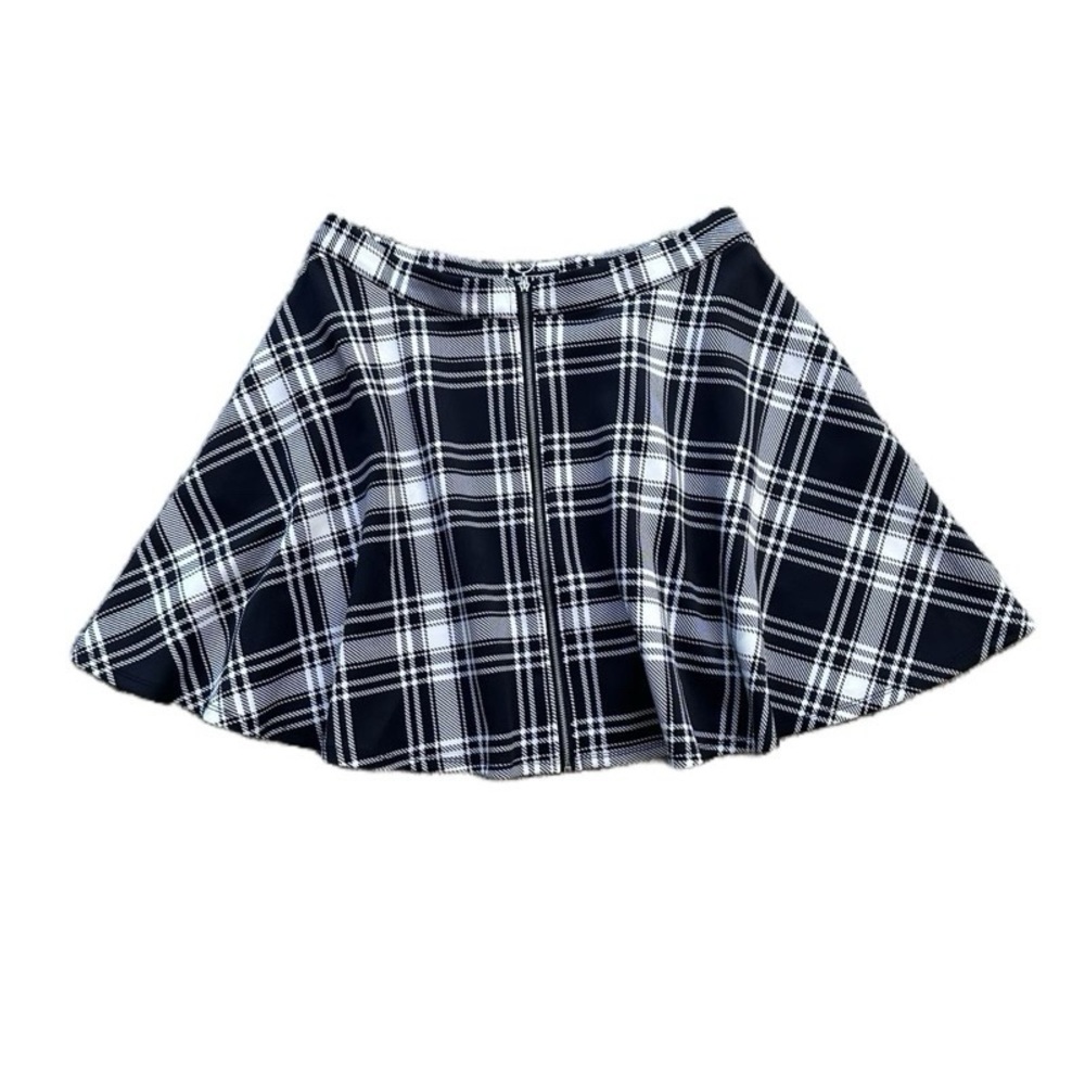 Hot Topic Black and White Plaid Skater Mini Skirt adult XL NWOT‎